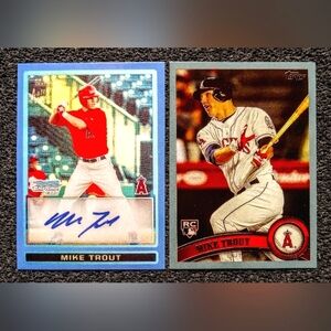 Mike Trout Angels MVP Blue Border Autograph Refractor Baseball Rookie Card Set